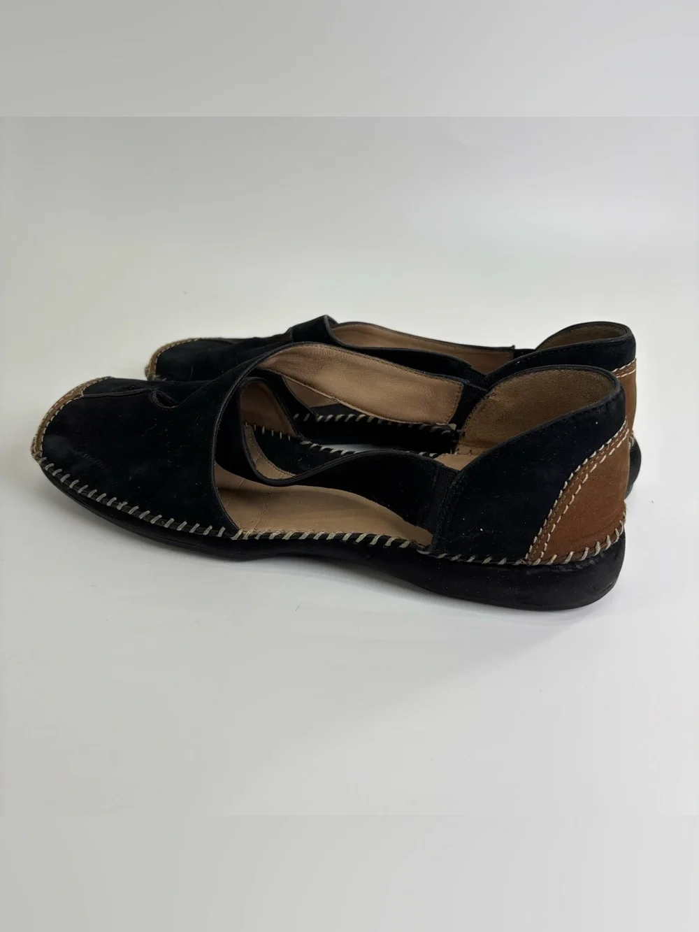 Nurture Charlie black suede flats 9.5 tan toe comfort walking square toe